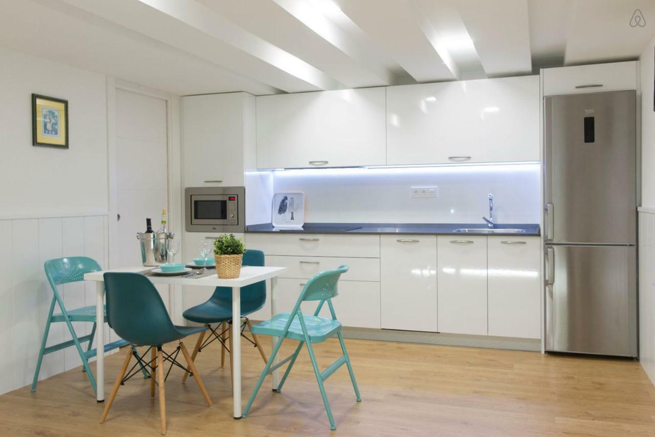Luxury In Old Town Near Beach By Www,Sansebastianapartments,Es サン・セバスティアン エクステリア 写真