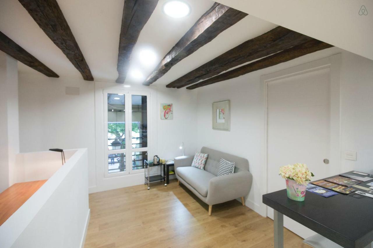 Luxury In Old Town Near Beach By Www,Sansebastianapartments,Es サン・セバスティアン エクステリア 写真